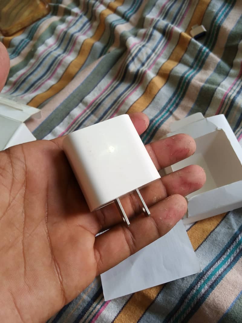 Apple Original 20W Charger with Box 7