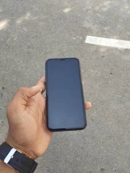 iphone 11 non pta 10/10 condition no any foult 4