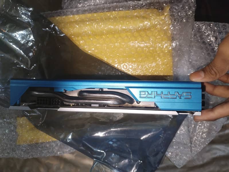 Rx 590 Special Edition Saphire Nitro Lush Condition 10 by 10 2
