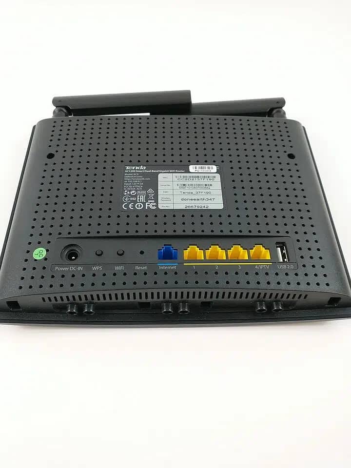 Tenda/AC9/AC1200/Smart/Dual-Band/Gigabit/WiFi/Router (Branded Used) 4