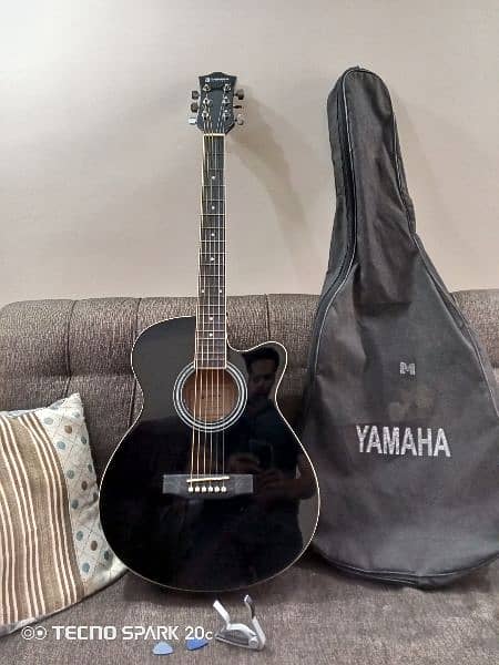 Black Guitar with bag,capo and pick 1