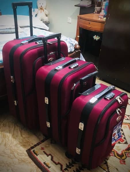 Brand New 3 pcs Suitcase Set For Sale 0