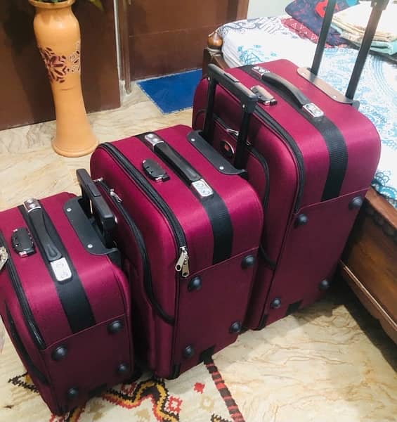 Brand New 3 pcs Suitcase Set For Sale 3