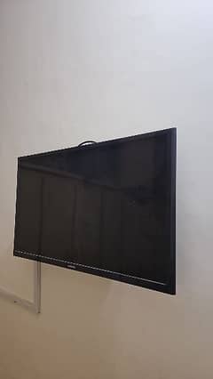 32 inches Samsung LED