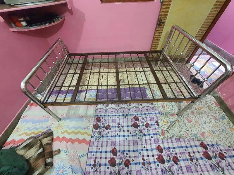 Stainless-Steel + Road-Iron Bed 2