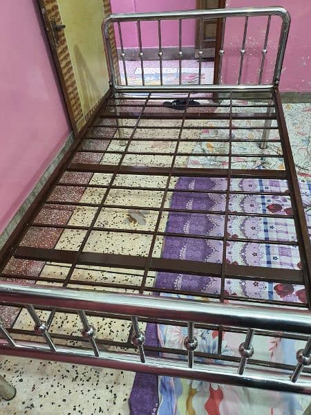 Stainless-Steel + Road-Iron Bed 5