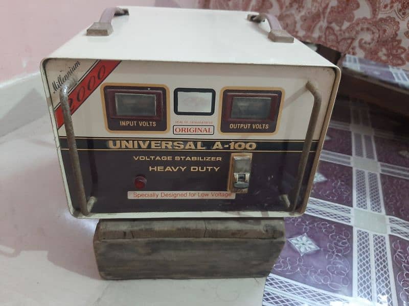 Universal Stabilizer 10,000 Watts 0