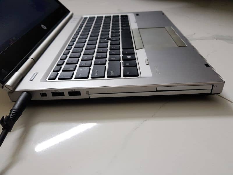 HP Elitebook 8470 12