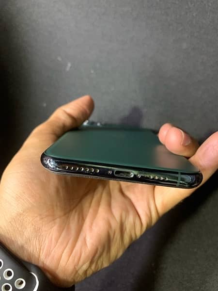 Iphone 11 pro max approved 5