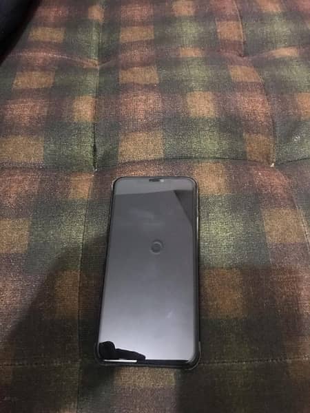 Iphone 11 pro max 256 GB with box 3