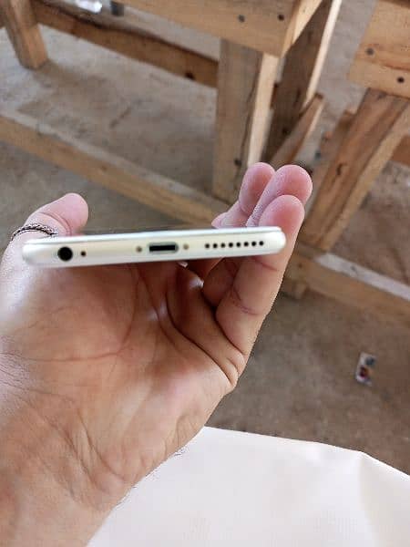 iphone 6splus for sale good conditions. 3