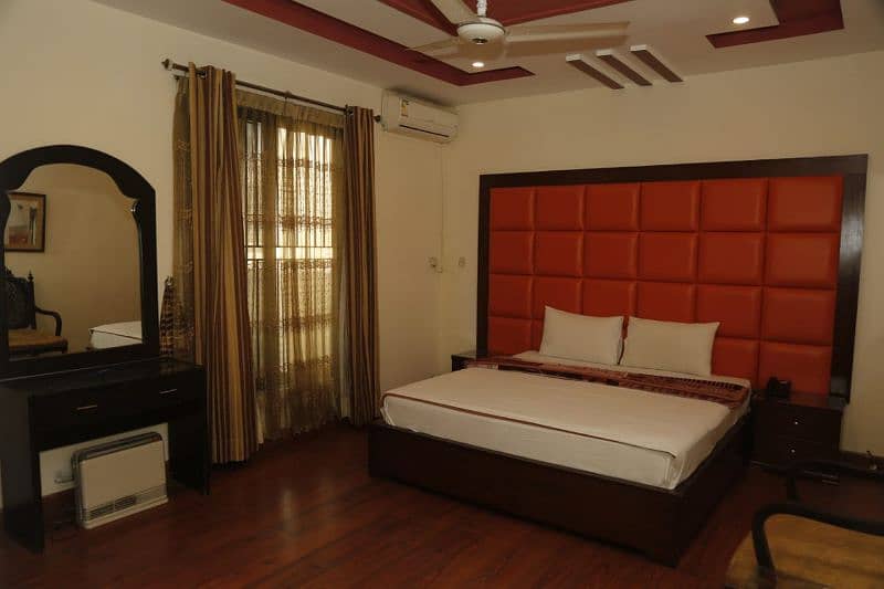 luxury gust house room available for rent night 1