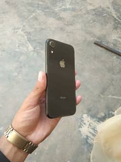 iPhone xr non pta battery health 85 all OK