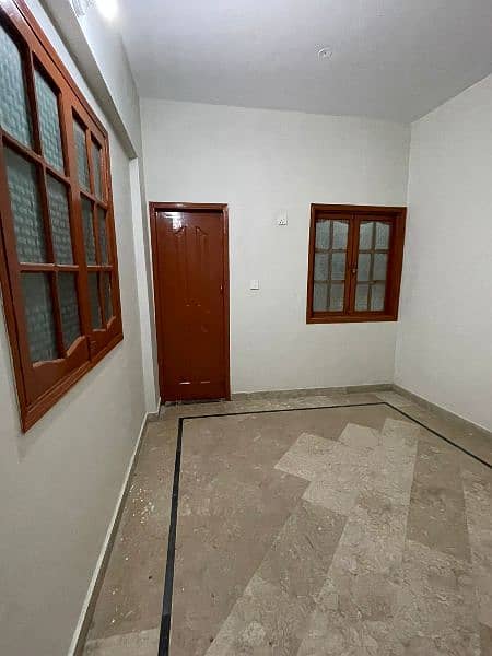 Lease Flat Available 2bed d, d Best 9