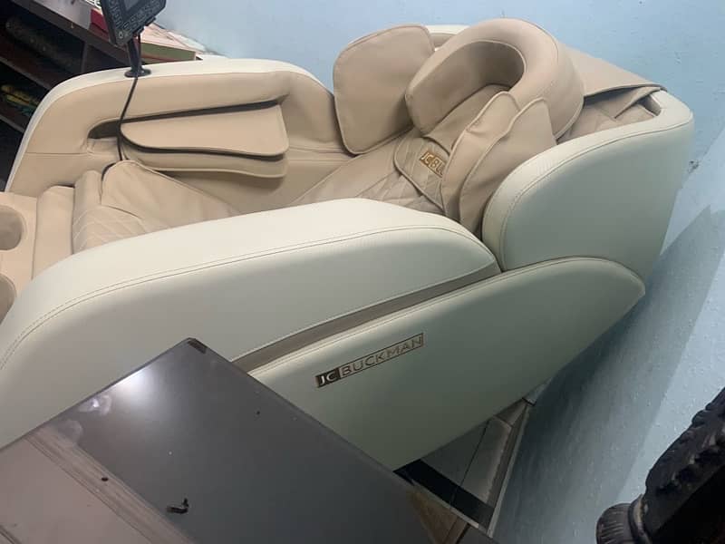 massager |massager chair jc buckman new with complete box and warranty 2