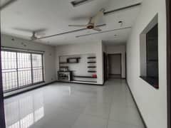 1 KANAL UPPER PORTON AVAILABLE FOR RENT IN DHA PHASE 1 0