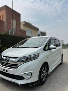 Honda Freed Hybird