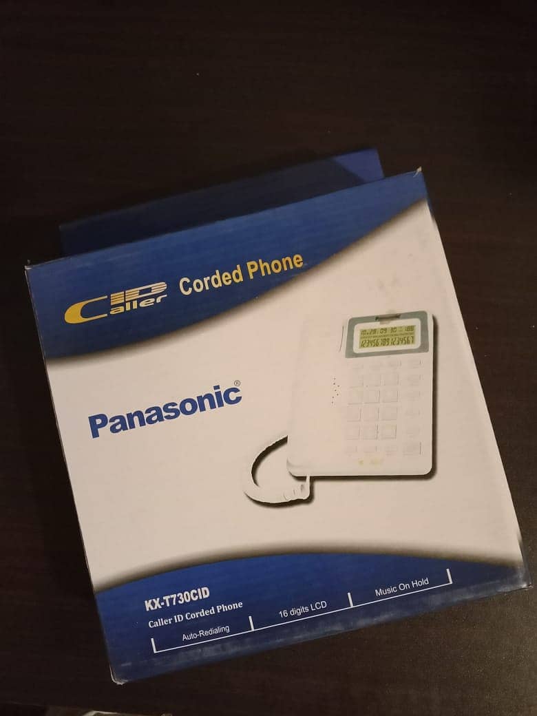 Panasonic KX-T730CID Corded Phone White 3