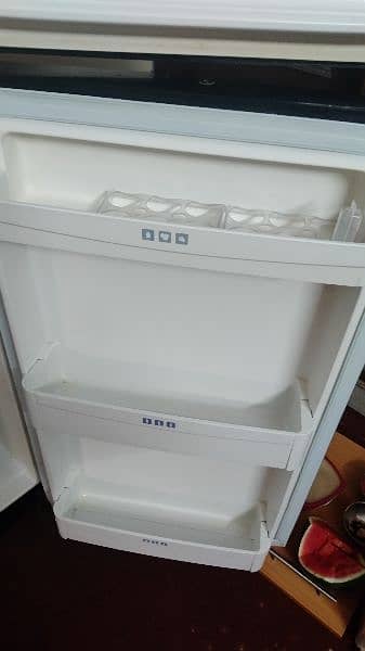 refrigerator 5