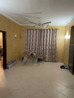 350 Sq Yard Renovated House Is Available For Rent In Clifton Block 9 Zamzama 0