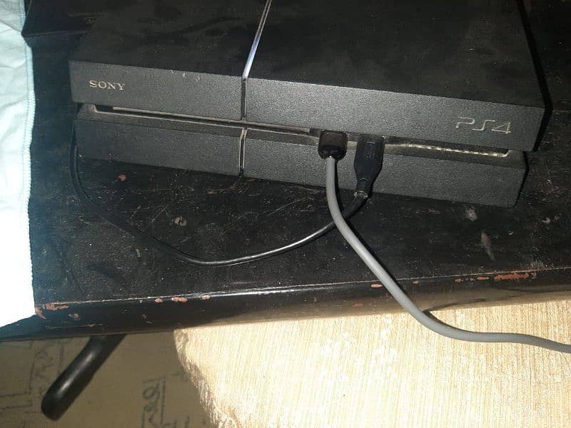 PS4 1200 series 500GB 1