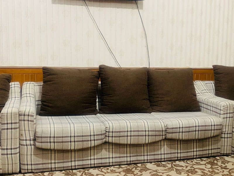 Dark & Light Brown Stripped Sofa Set 6 Seater 2