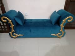 9 seater sofa set for sale in immaculate condition