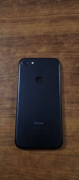 IPHONE 7 PTA APPROVED 128 GB 1