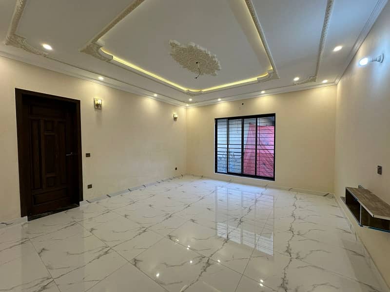 Brand New 1 Kanal House Available In Marghzar Officers Colony For Sale 9
