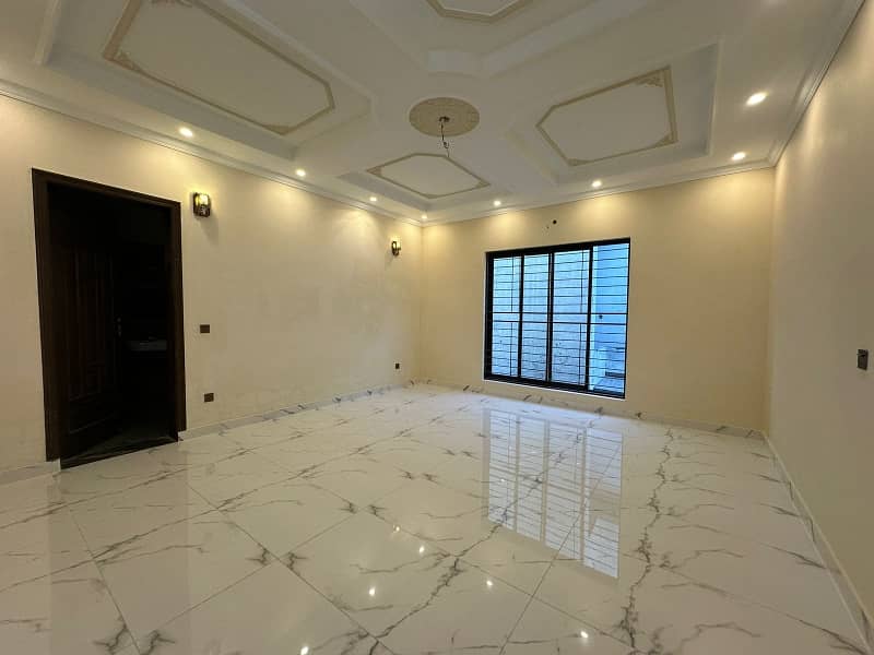 Brand New 1 Kanal House Available In Marghzar Officers Colony For Sale 17