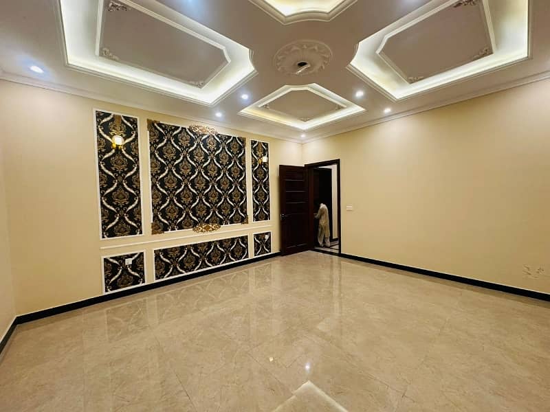Stunning 1 Kanal House In Marghzar Officers Colony Available For Sale 13