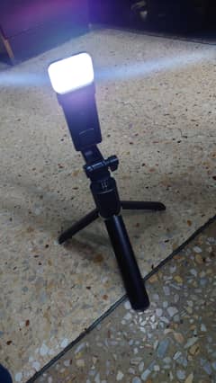 Bluetooth tripod for sell