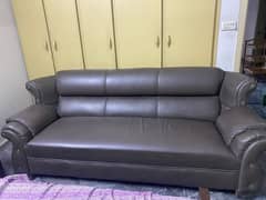 sofa set in a very good 9/10 condition 0