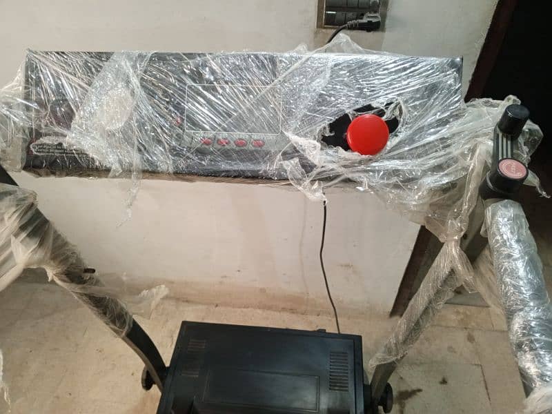 LQ Treadmill (150kg weight supported) 4