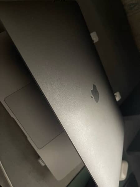 macbook air m1 spacegrey - just like new 1