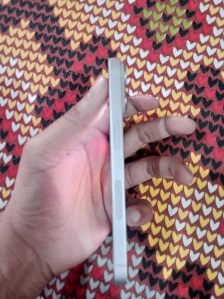 Iphone 14 JV (128 gb, 100 % battery health, waterpack) 10/9.5 CONDTION 7