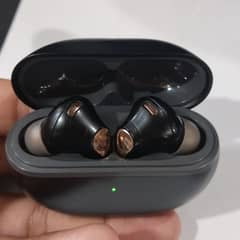 Sound peats capsule 3 pro for sale and with cover