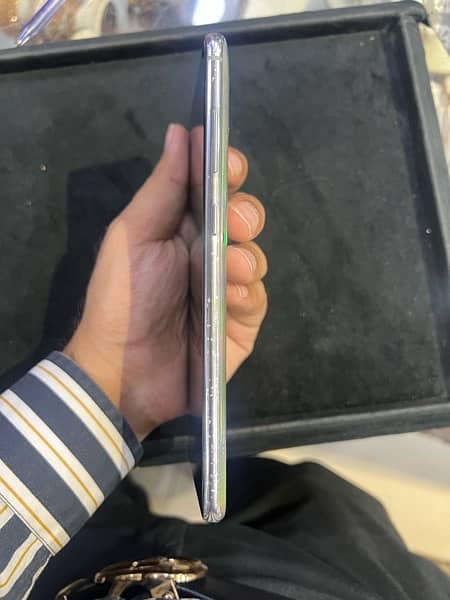 Samsung Galaxy Note 10 Lite 4