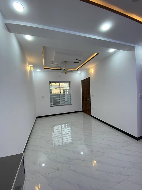Double Story Luxurious House for Sale in Newcity Phase II, wahcantt 3