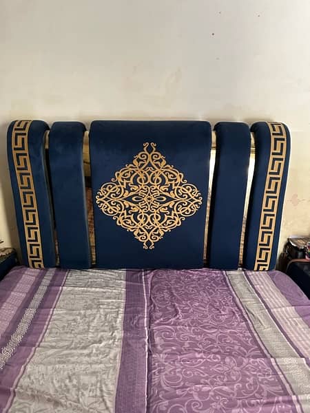 bed set with curtains, two coffee chairs and table 3