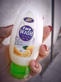 Lemon face wash for oily skin 0