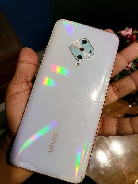 vivo s1 pro 8/128 with box charger 17