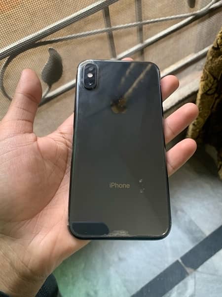 i phone xs factory unloaded 10/10 condition 4