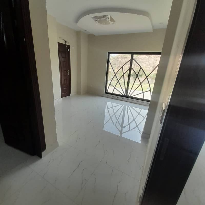 2 Bed Room Non-Furnished Apartment For Rent 8