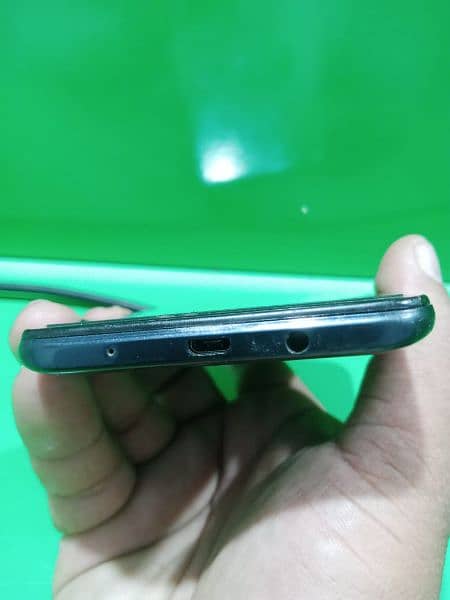 Infinix Hot 9 Play 4/64 3