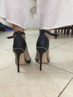 show dazzle heels