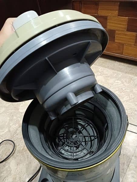 imported Vacuum cleaner for sale 6