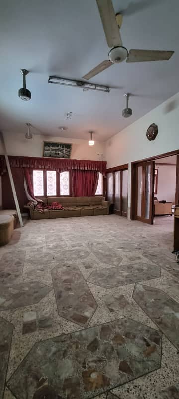 House on Main Road of Shar-e-Noor jahan G+1 Commercial use 600 yards 12