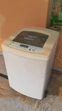 LG fuzzy logic washing machine