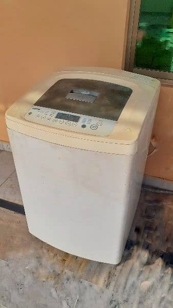 LG fuzzy logic washing machine 1